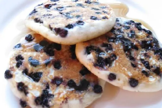 Vegetarian Nut-Free Blueberry Lemon Pancakes