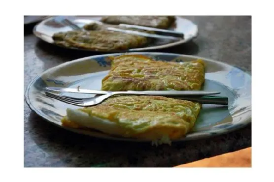 Vegetarian Nut-Free Bread Omlette