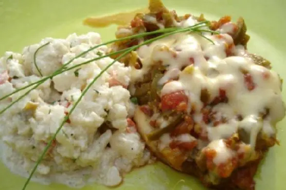 Gluten-Free Keto Chili chops with cauliflower salad — American recipe