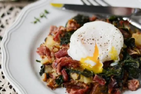 Gluten-Free Nut-Free Corned Beef Hash with Kale