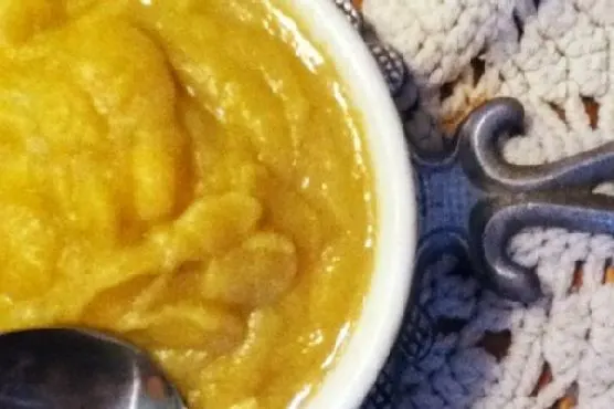 Vegan Vegetarian Curried Butternut Squash and Apple Soup