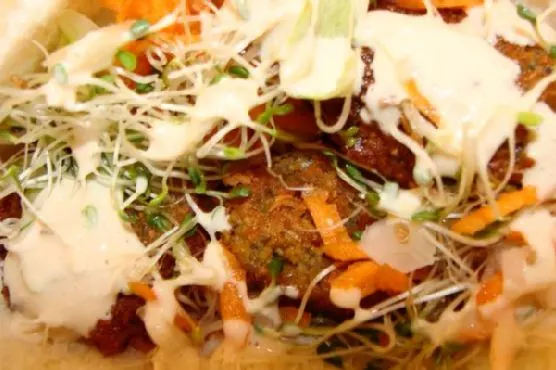 Vegan Vegetarian Falafels With Tahini Sauce