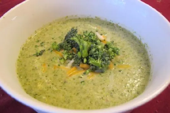 Gluten-Free Shellfish-Free Homemade Broccoli Cheddar Soup