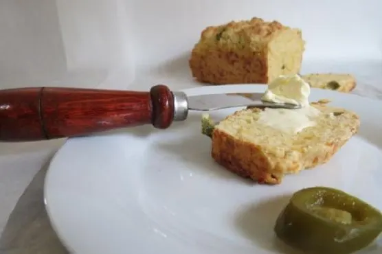 Vegetarian Nut-Free Jalapeno Cheese Quick Bread