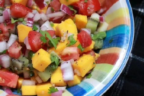 Vegan Vegetarian Mango Kiwi Salsa — Mexican recipe