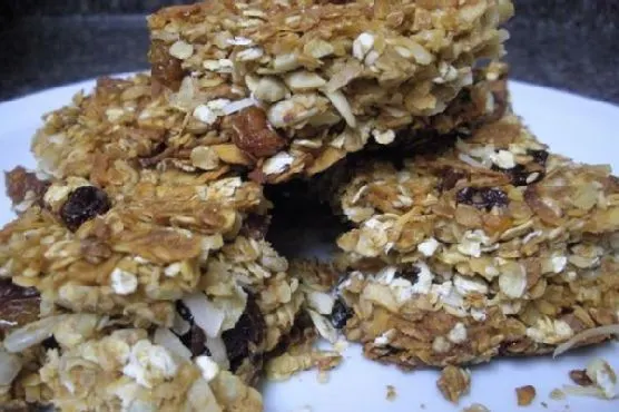 Vegetarian Egg-Free Orange Ginger Granola Bars