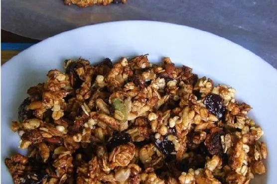 Vegan Vegetarian Peanut Butter Granola