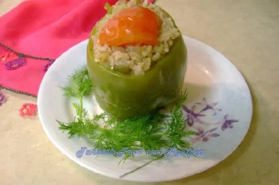 Vegan Vegetarian Rice Stuffed Bell Peppers (Zeytinyagli Biber Dolmasi)