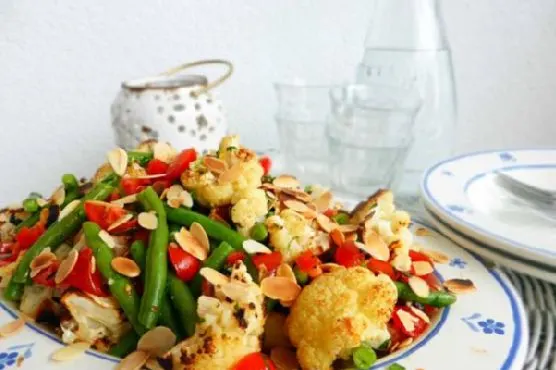 Vegan Vegetarian Roast Cauliflower Salad with Green Beans and Cherry Tomatoes