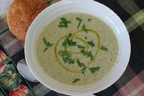 Keto Nut-Free Roasted Fennel and Broccoli Soup