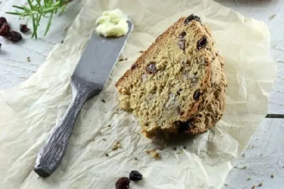 Vegetarian Egg-Free Rosemary Rum Raisin Soda Bread with Pecans — European recipe
