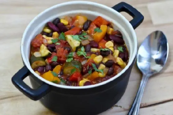 Vegan Vegetarian Smokey Rainbow Chili — American recipe