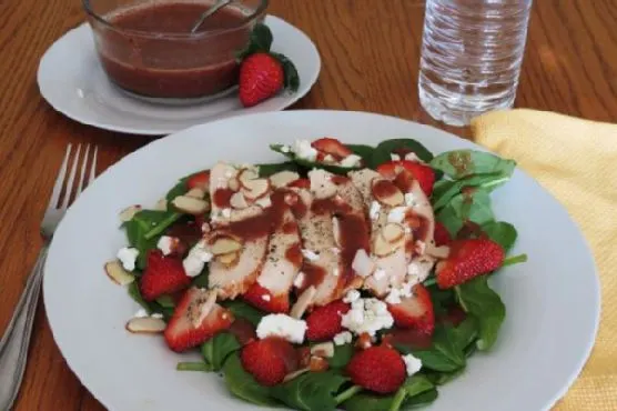 Gluten-Free Keto Spinach Salad with Strawberry Vinaigrette