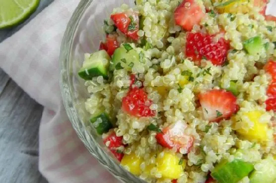 Vegetarian Gluten-Free Strawberry-Mango Quinoa Salad