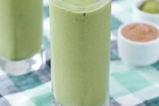 Gluten-Free Dairy-Free Powerhouse Almond Matcha Superfood Smoothie