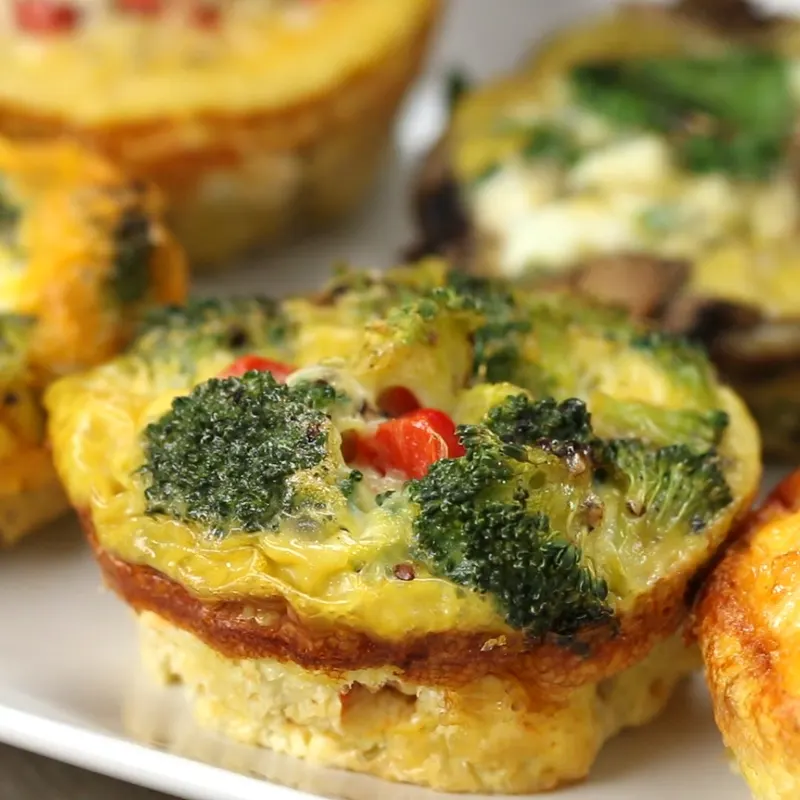 Vegetarian Gluten-Free Egg Breakfast Cups