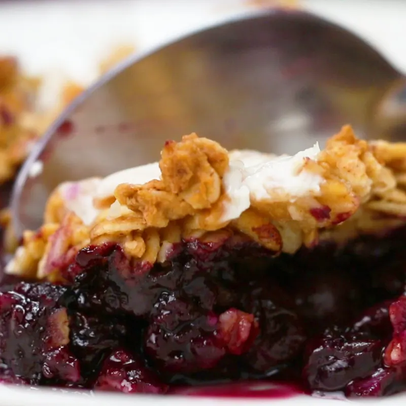 Vegetarian Egg-Free Healthy Blueberry Crisp