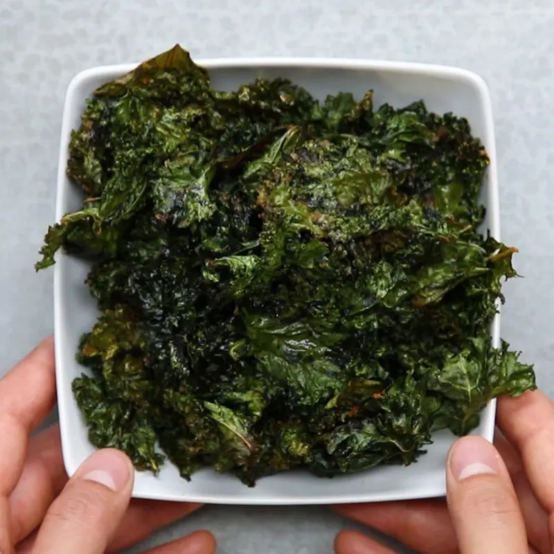 Vegan Vegetarian Kale Chips