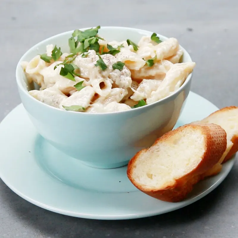 Nut-Free Shellfish-Free One-Pot Chicken Alfredo