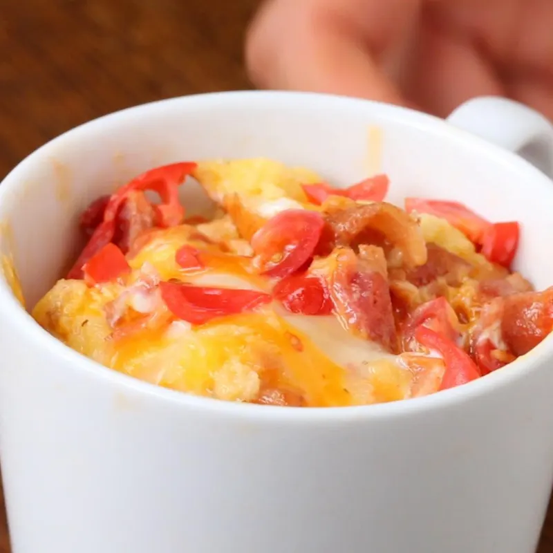 Nut-Free Bacon And Cheese In A Mug