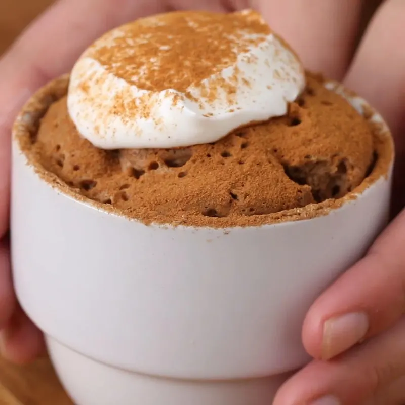 Vegetarian Dairy-Free Banana Muffin Mug