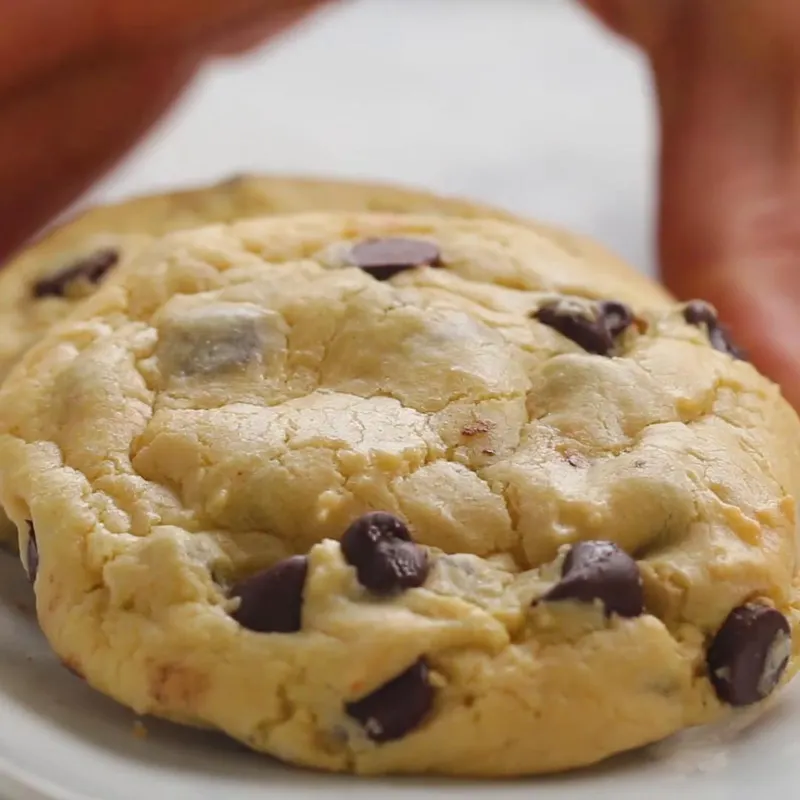 Vegetarian Gluten-Free Chocolate Chip Cake Mix Cookies