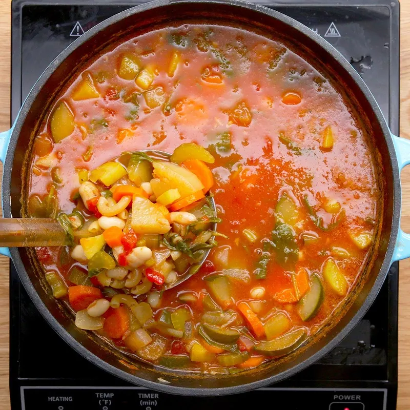 Vegan Vegetarian Summer Vegetable Minestrone Soup