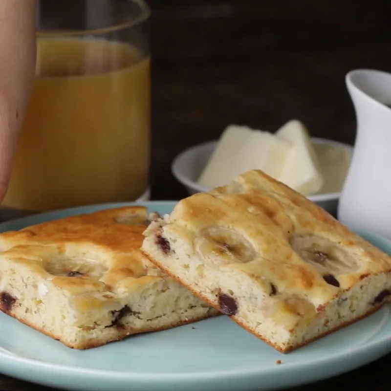 Vegetarian Gluten-Free Banana Chocolate Chip Pancakes