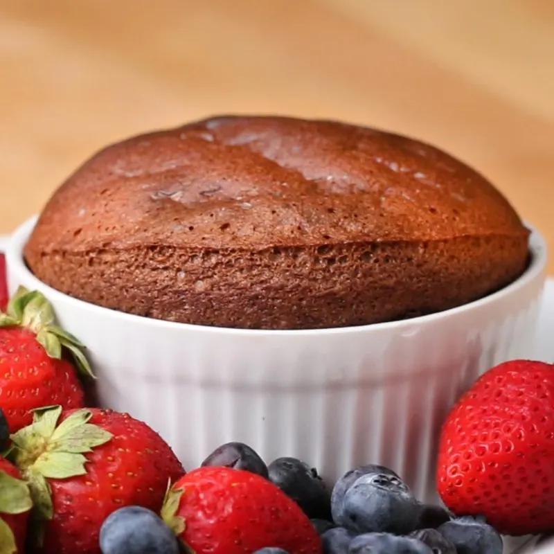 Vegetarian Gluten-Free 2-Ingredient Chocolate Soufflé