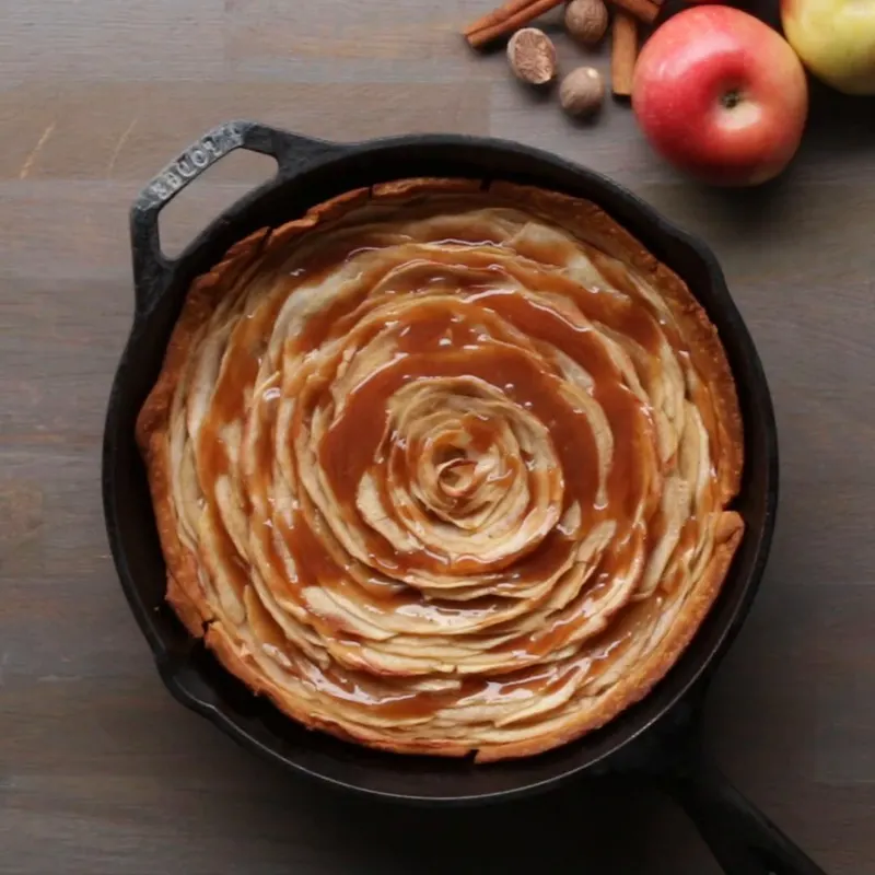 Vegetarian Gluten-Free Caramel Rose Apple Pie