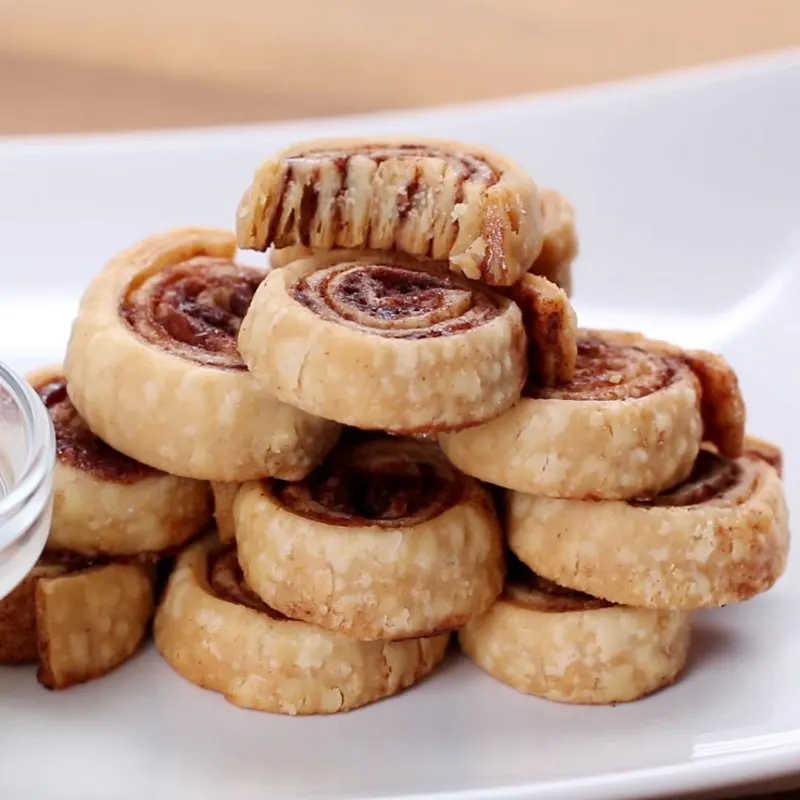 Vegetarian Gluten-Free Mini Cinnamon Roll Bites