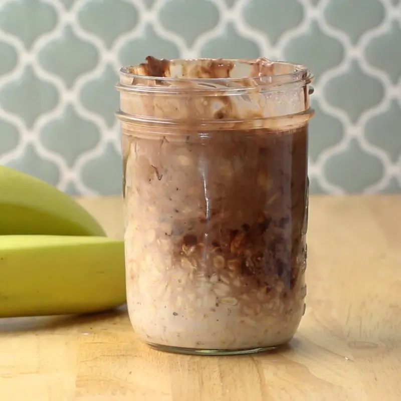 Vegetarian Gluten-Free Chocolate Chip Banana Bread Overnight Oats