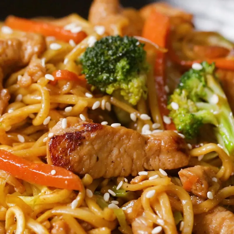 Dairy-Free Nut-Free Chicken Teriyaki Chow Mein