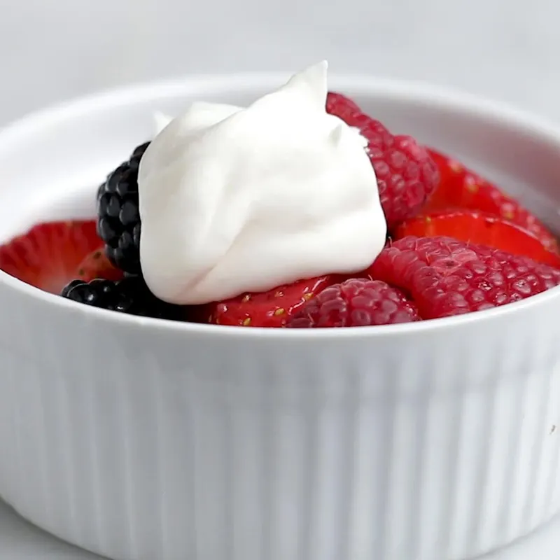 Vegetarian Gluten-Free Whipped Cream