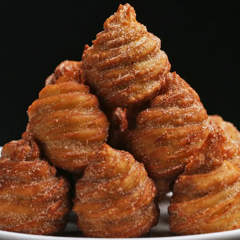 Vegetarian Nut-Free Molten Churro Bombs