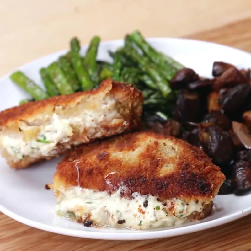Nut-Free Shellfish-Free Garlic Herb-Stuffed Pork Chops