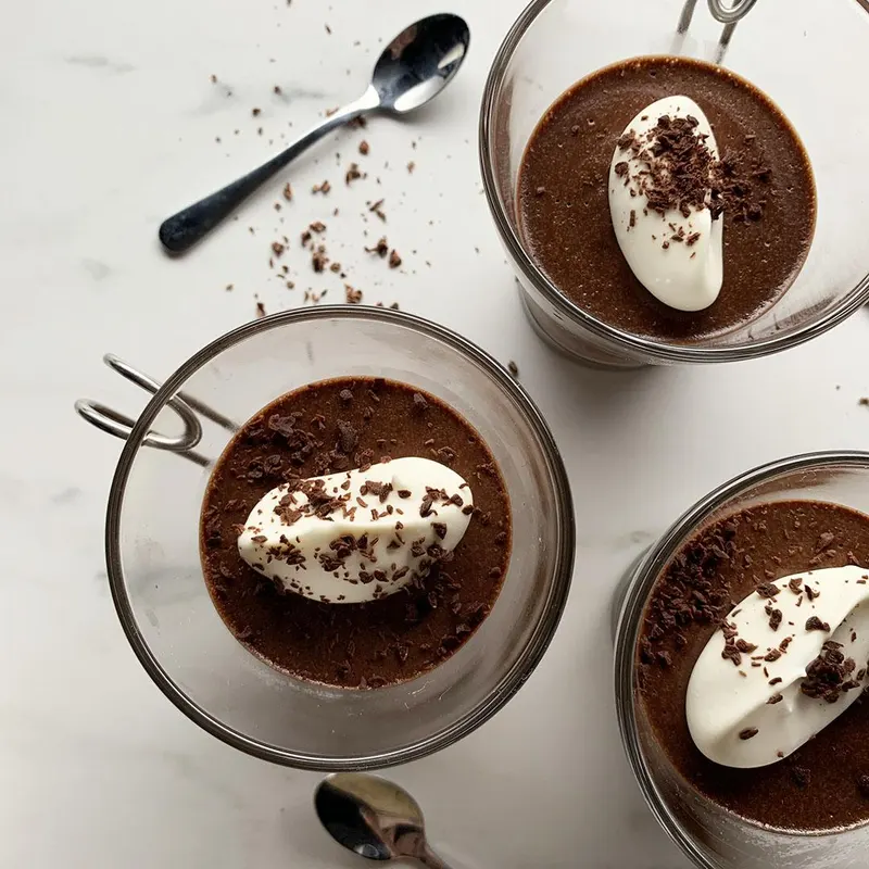 Vegetarian Gluten-Free Easy 3-Ingredient Chocolate Mousse