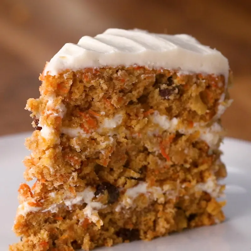 Vegetarian Classic Carrot Cake
