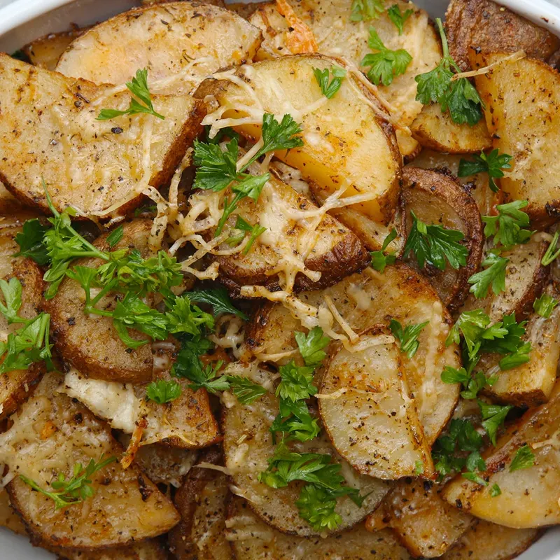 Vegetarian Gluten-Free Roasted Garlic Parmesan Potatoes