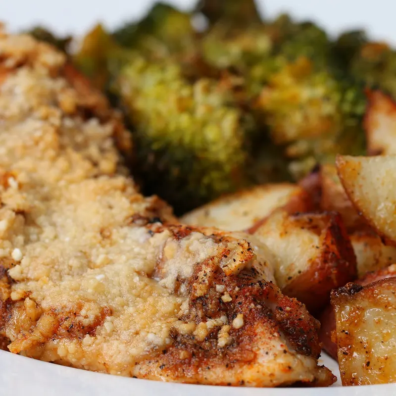 Gluten-Free Nut-Free One-Pan Garlic Parmesan Chicken And Vegetable Bake