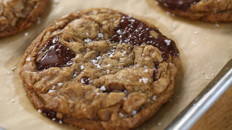 Vegetarian Nut-Free Brown Butter Toffee Chocolate Chip Cookies
