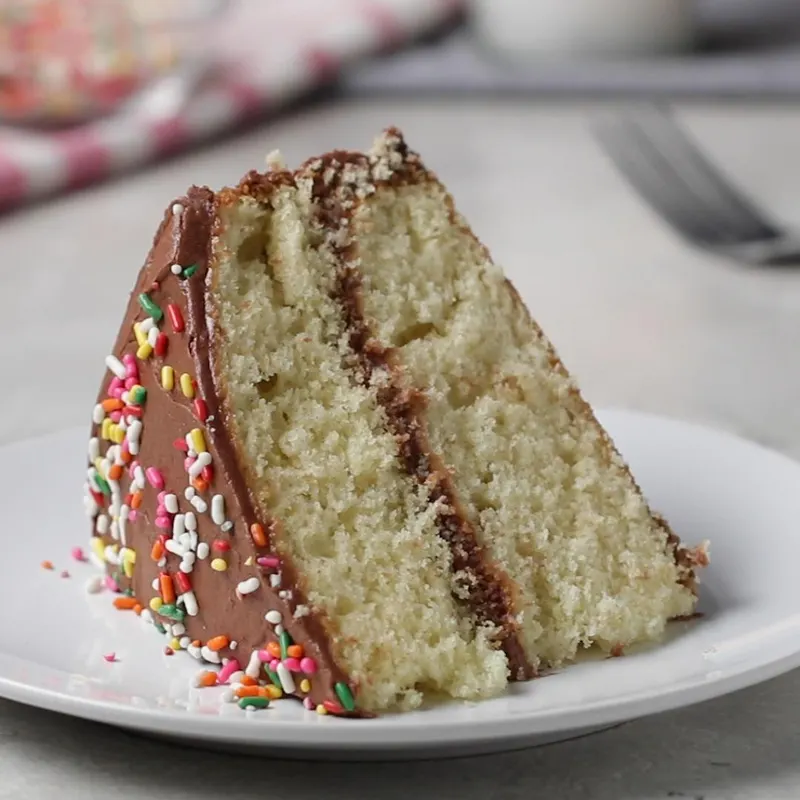 Vegetarian Nut-Free Classic Yellow Cake