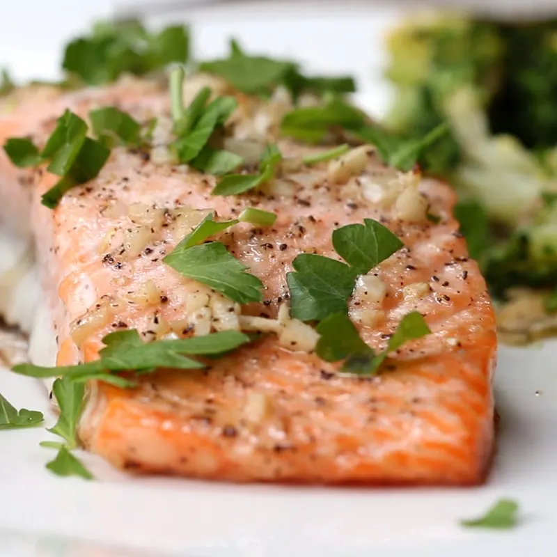 Gluten-Free Keto One-Pan Garlic Butter Salmon
