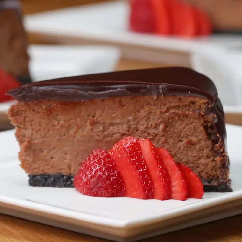 Vegetarian Gluten-Free Chocolate Mousse Cheesecake