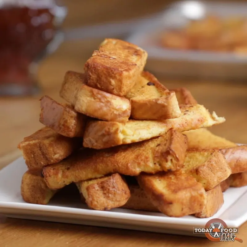 Vegetarian Gluten-Free Freezer-Prep French Toast Sticks