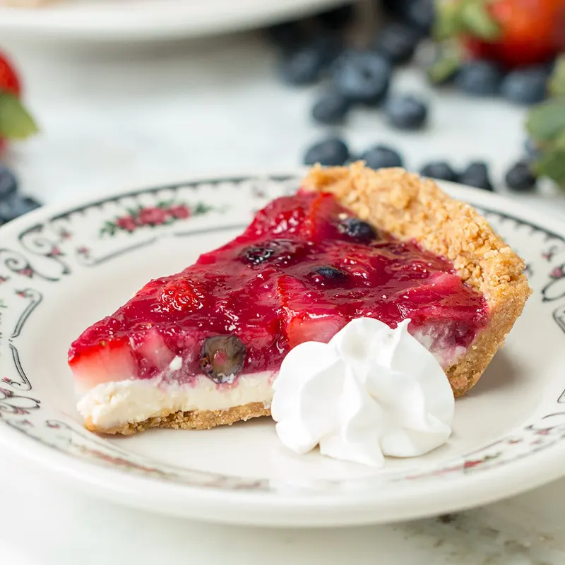 Vegetarian Nut-Free No-Bake Spring Berry Pie