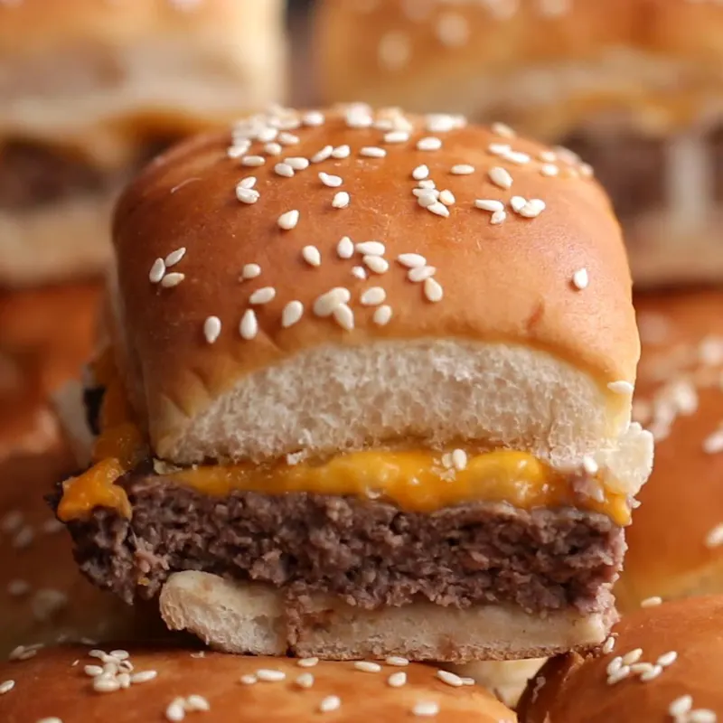 Gluten-Free Keto Cheeseburger Sliders