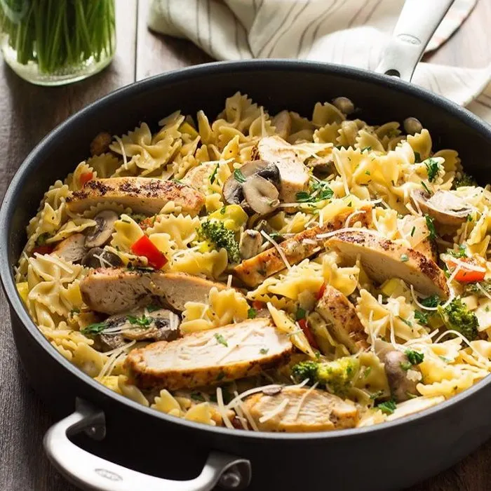 Nut-Free Shellfish-Free Chicken Alfredo Primavera — Italian recipe