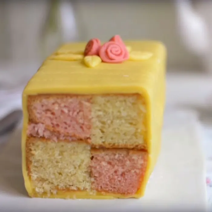 Vegetarian Battenberg Cake — British recipe