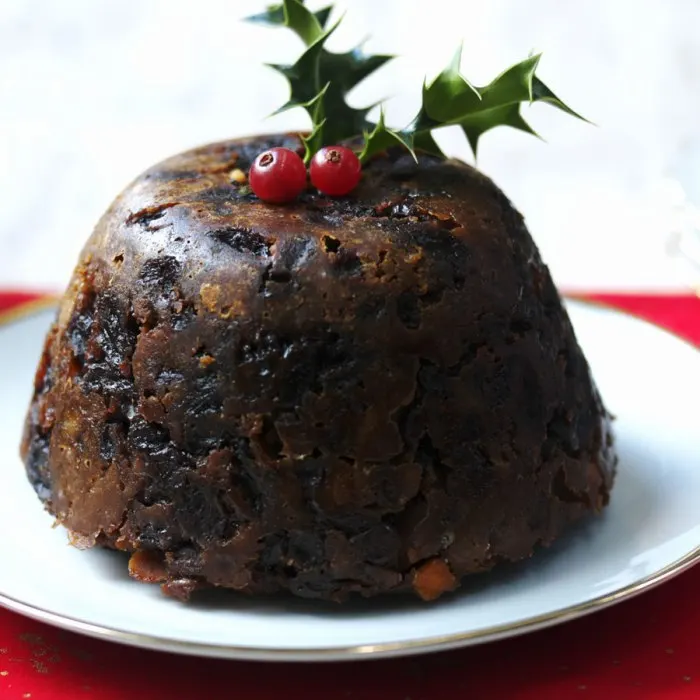 Vegetarian Classic Christmas pudding — British recipe